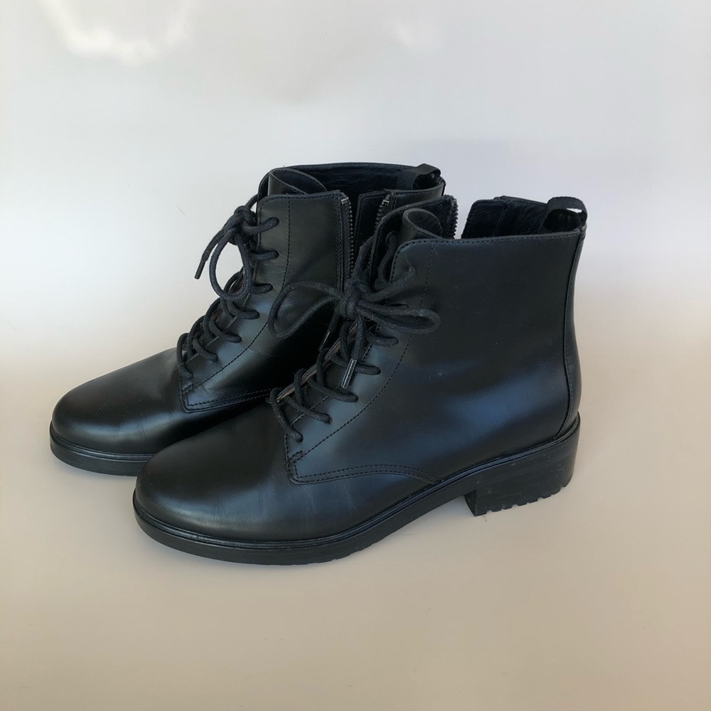 Everlane leather boots, W8